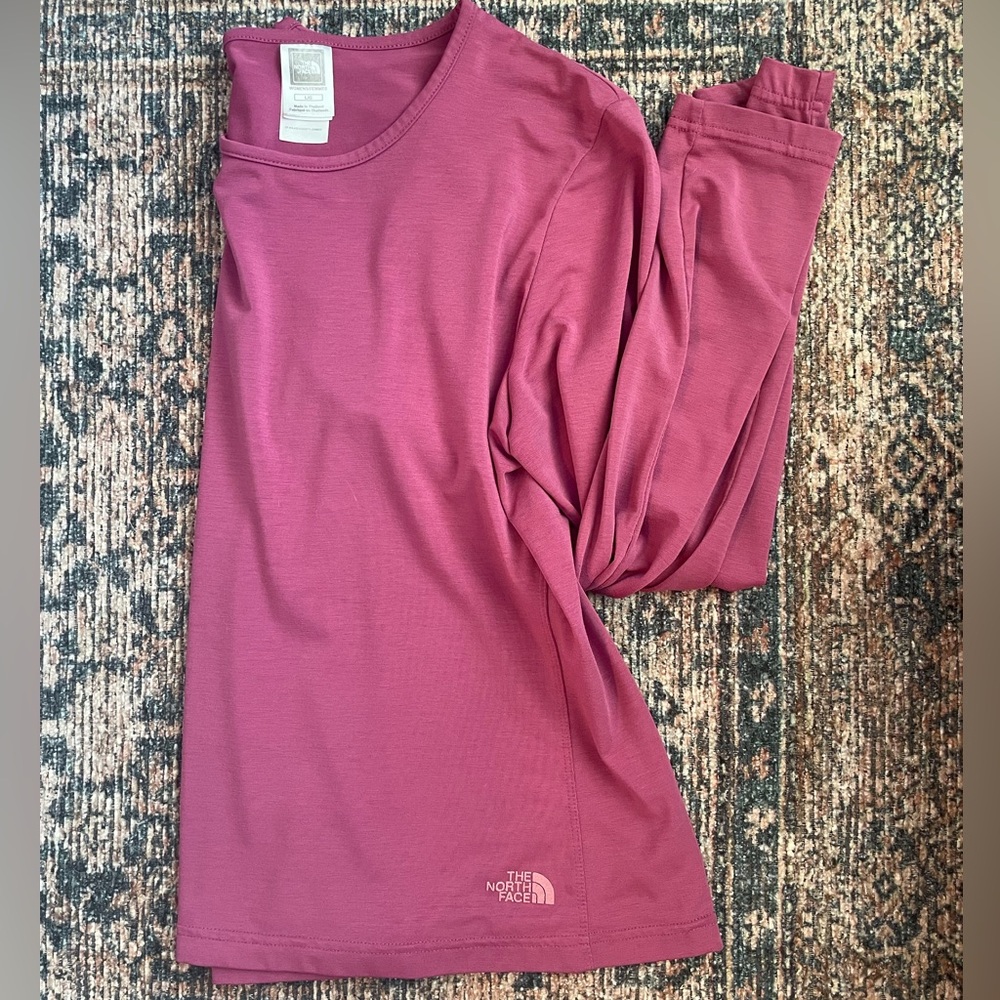 The North Face long sleeve running shirt - L